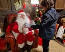 Papá Noel e os seus elfos chegan a Carballo