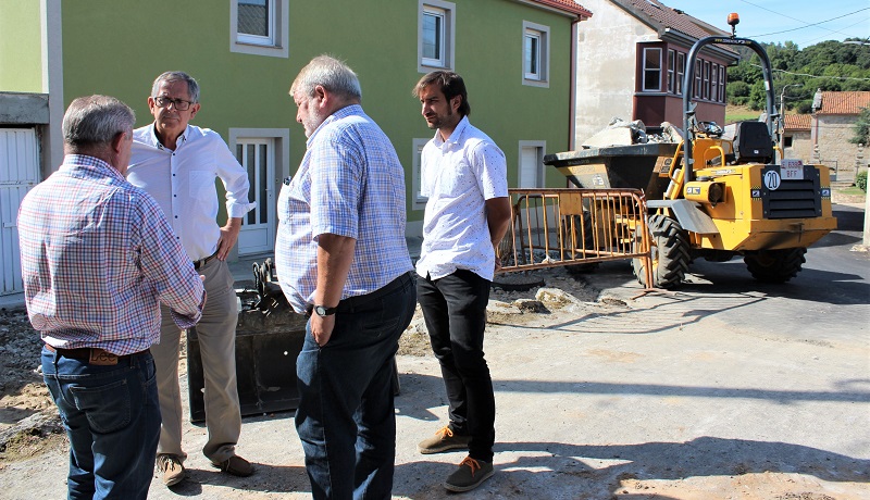 Luis Lamas, Juan Seoane e Evencio Ferrero visitaron as obras