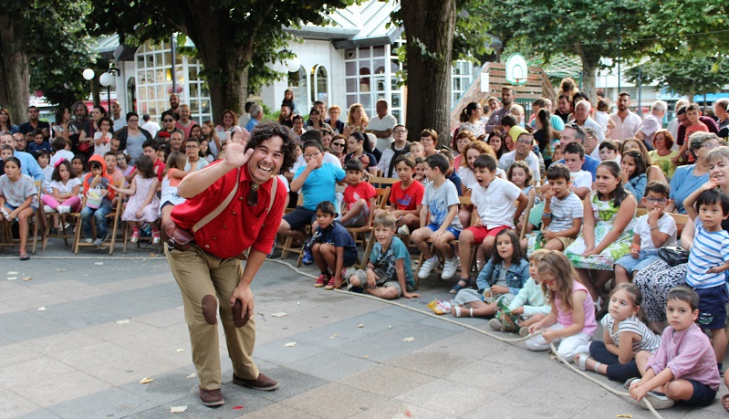 O mago Dani Garca ofreceu o ltimo espectculo infantil do Vern Cultural