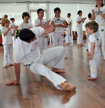 Exhibición de capoeira