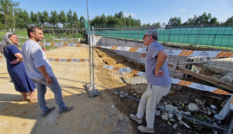 Evencio Ferrero visitou as obras do Carral con Juan Seoane e Maruxa Surez